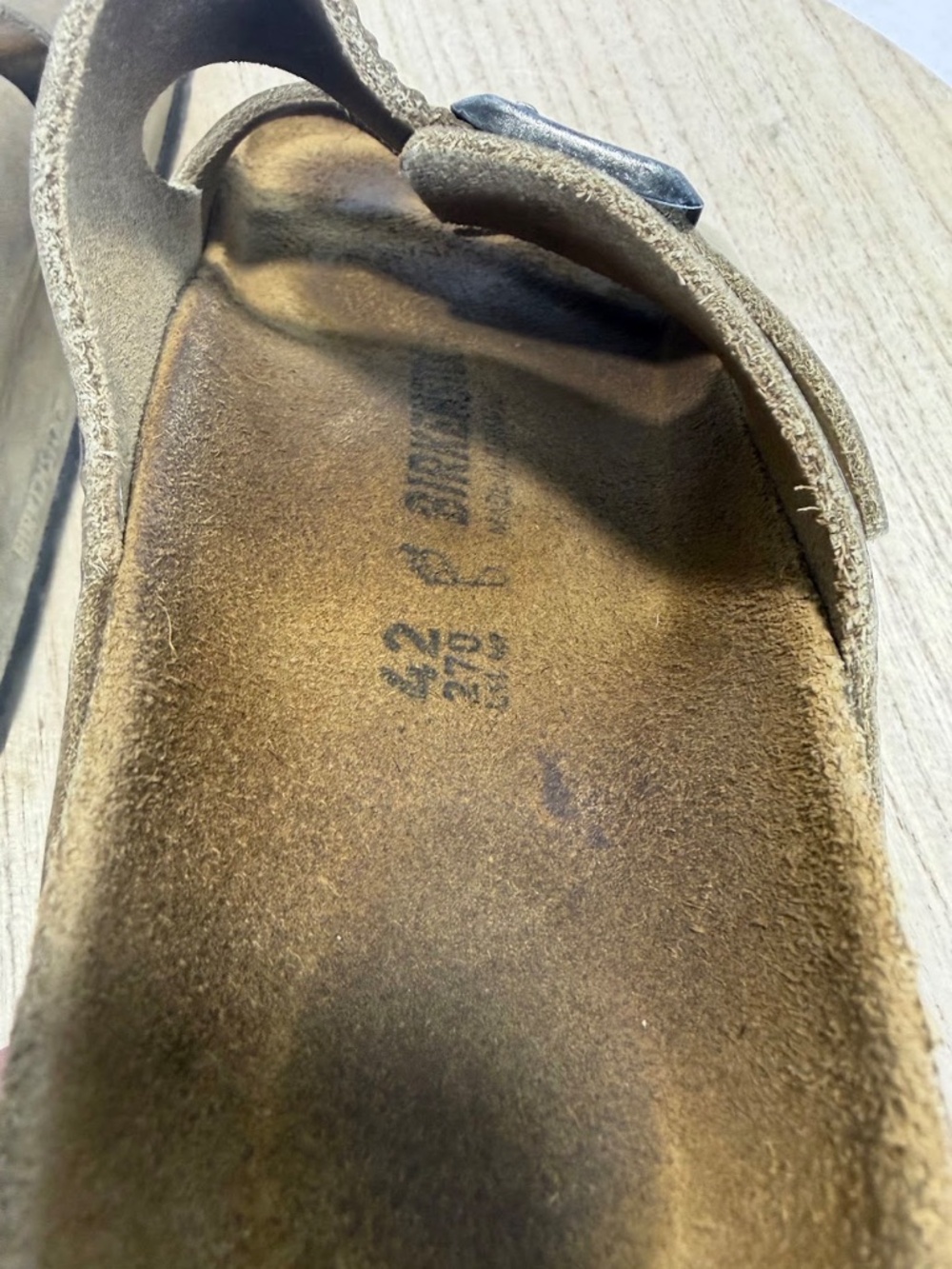 Birkenstock Arizona Taupe Suede Sandals EU 42 US Men 9-9.5 Narrow Fit - Picture 5 of 9